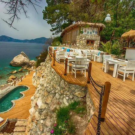 Hotel Nautical 4*