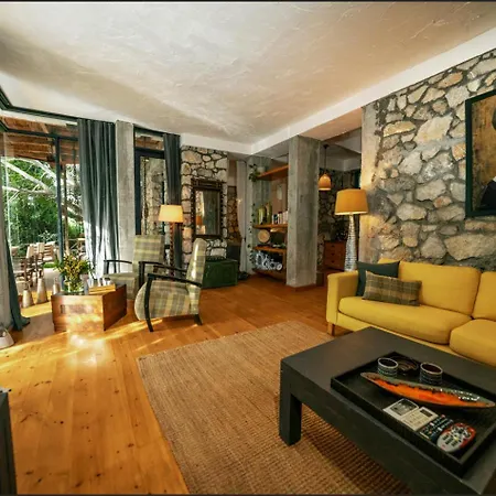 Hotel Nautical 4*