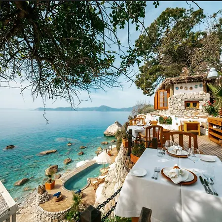 Nautical Hotel 4*